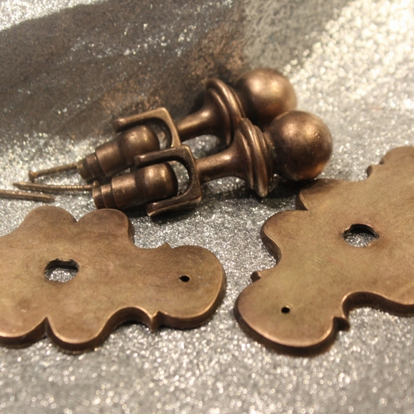 Vintage Brass Drawer Pull Hardware - Picture 13 of 17